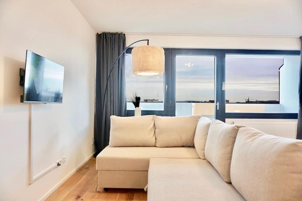 קרלסרוהה Neu Modernes Apartment In Top Lage, Free Parking Max 1,65M Hoehe Und 1,8M Breite מראה חיצוני תמונה